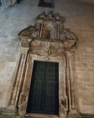 Iglesia de Santiago A Nova-卢戈省必去景点