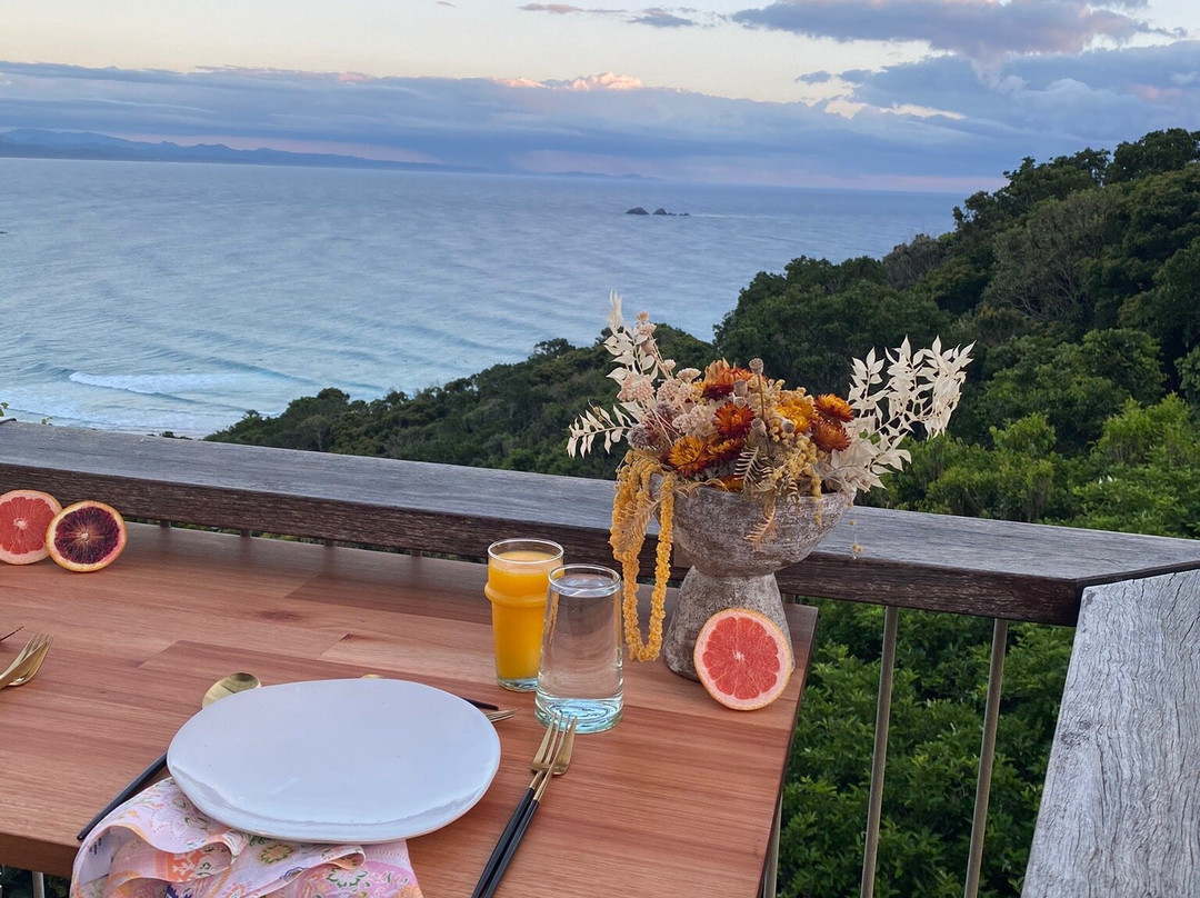 Toast the Sun-拜伦湾必去景点