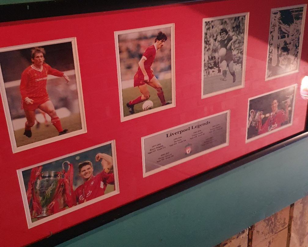 Legends Sports Bar景点图片