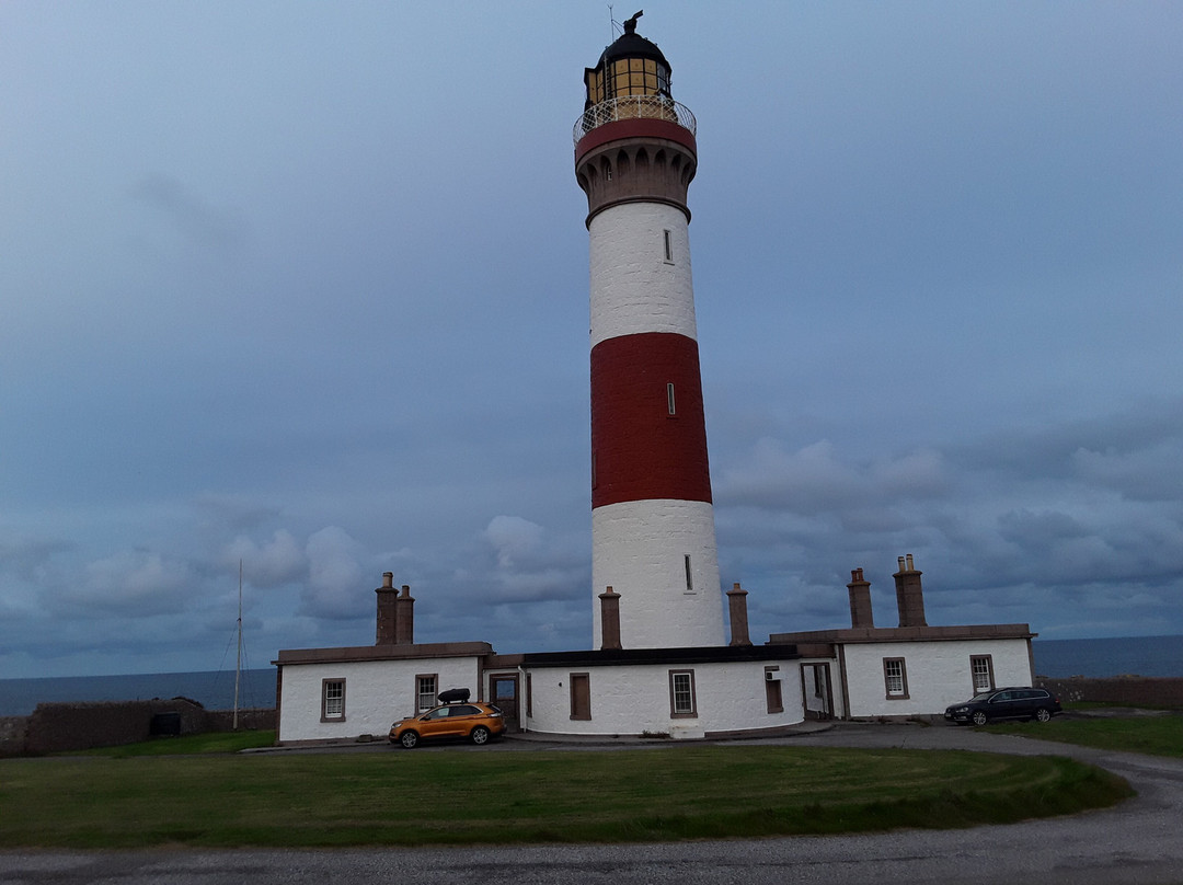 Buchan Ness Lighthouse景点图片