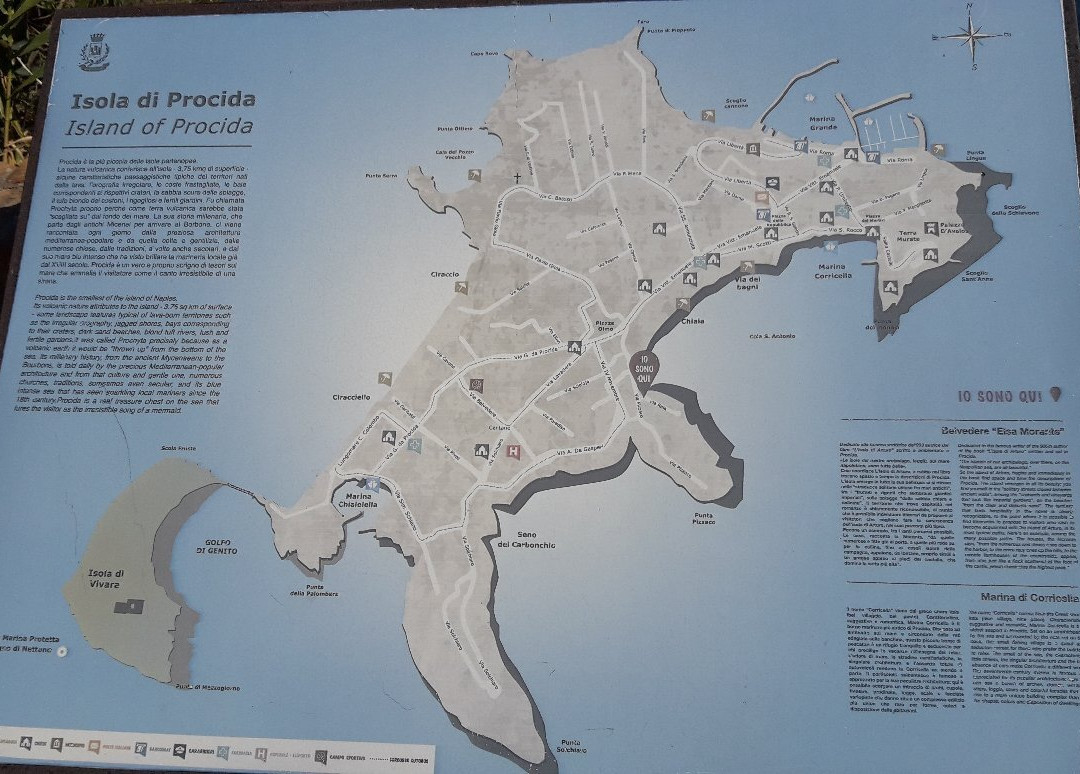 Spiaggia Chiaia景点图片