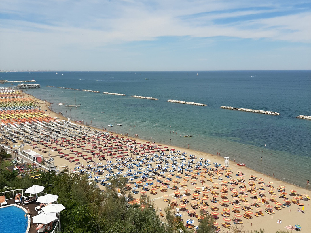 索希先生酒店主图