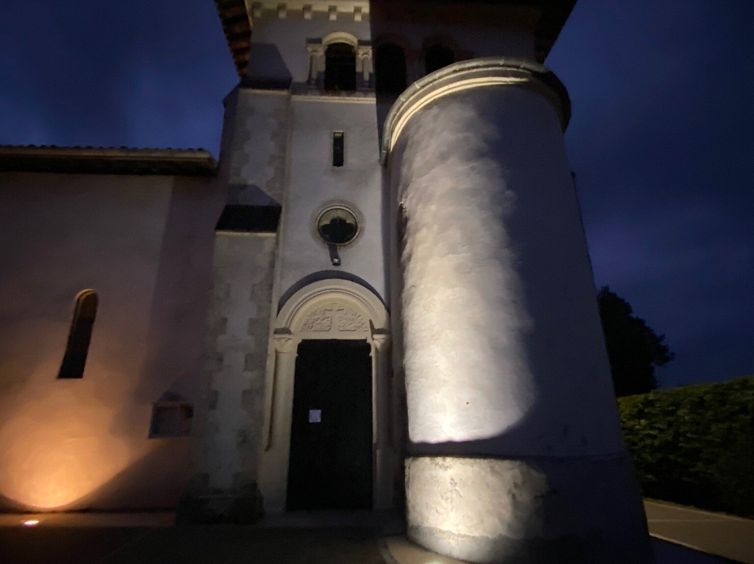 Eglise romane de san Server景点图片