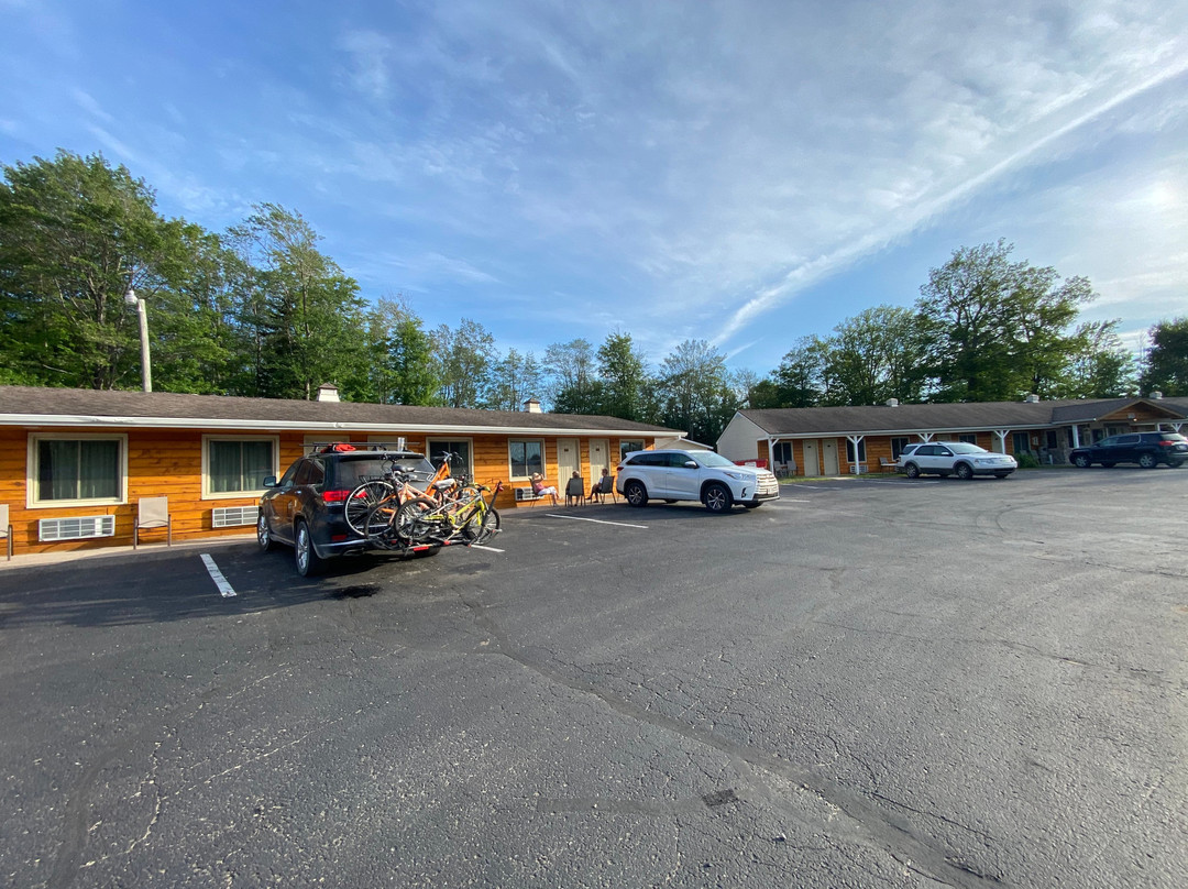 阿尔及尔瀑布汽车旅馆主图