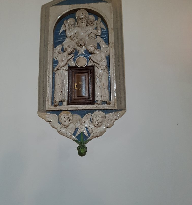 Pieve delle Sante Flora e Lucilla-Santa Fiora必去景点