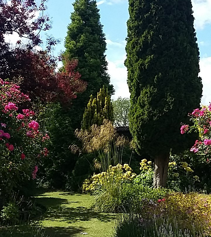 Jardin floral du Chateau de Digeon景点图片
