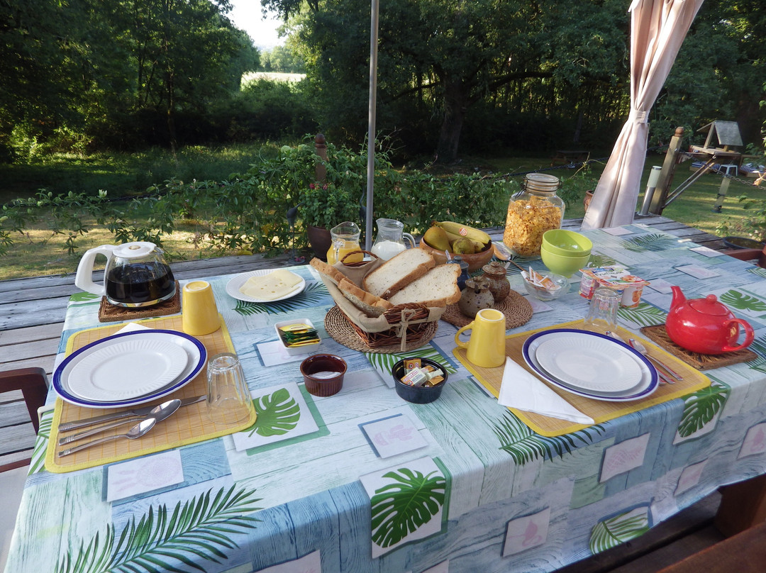 La Pierre Plantée主图