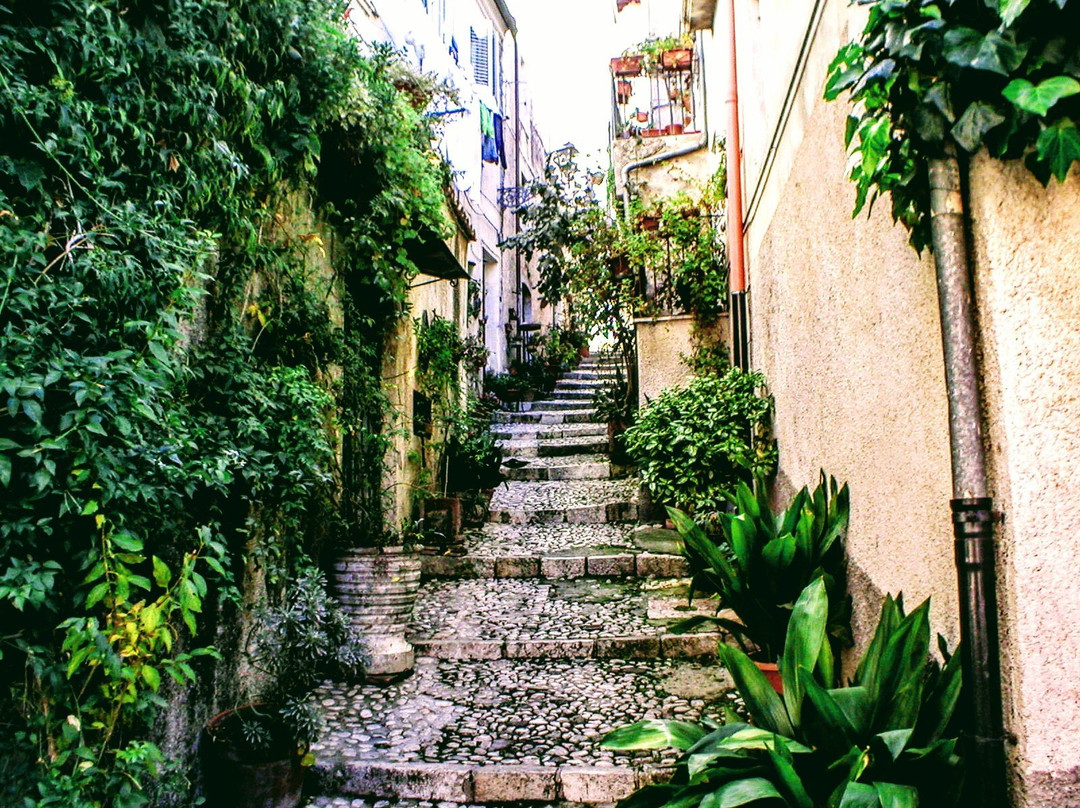 Centro Storico-Atina必去景点