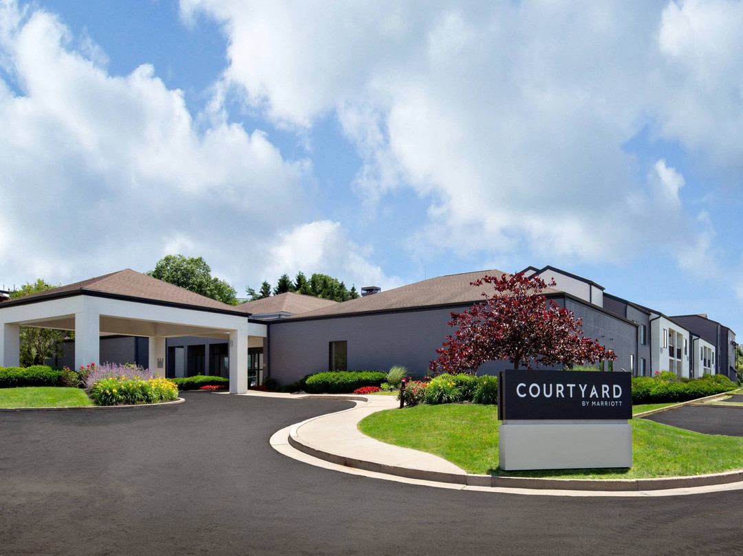 Courtyard by Marriott Pittsburgh Airport主图