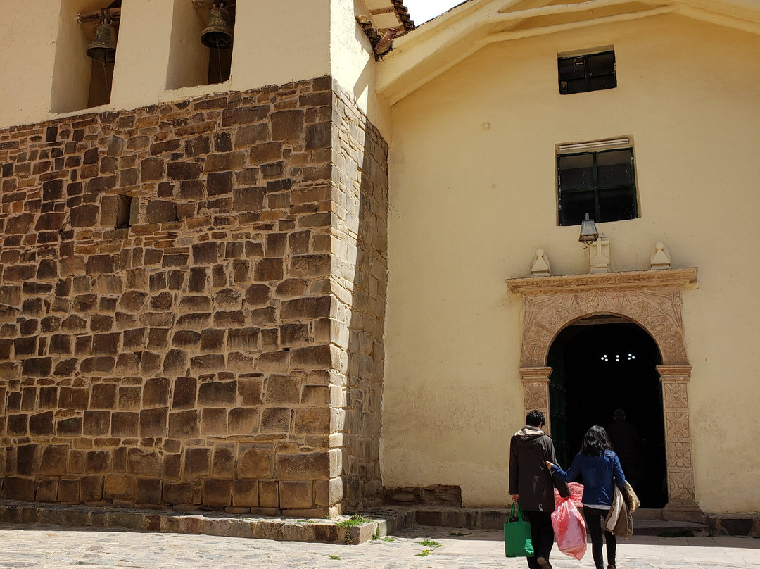 Iglesia de Santiago Apostol景点图片