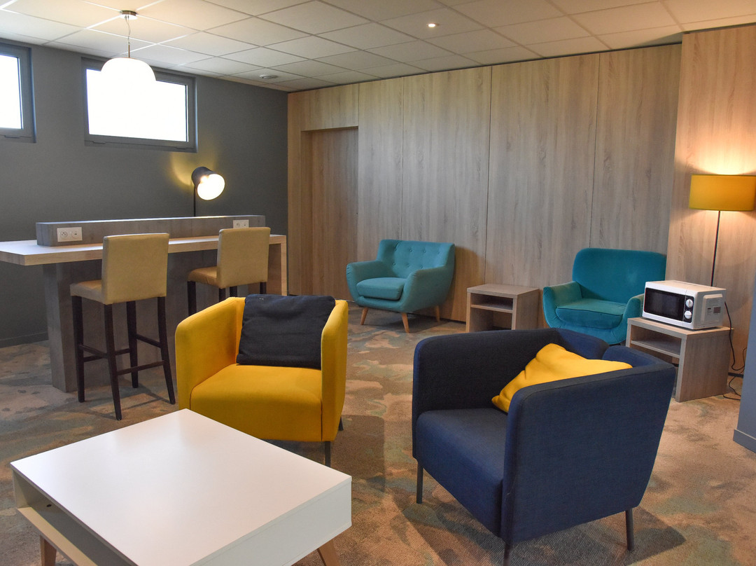 Brit Hotel Relais du Vern主图