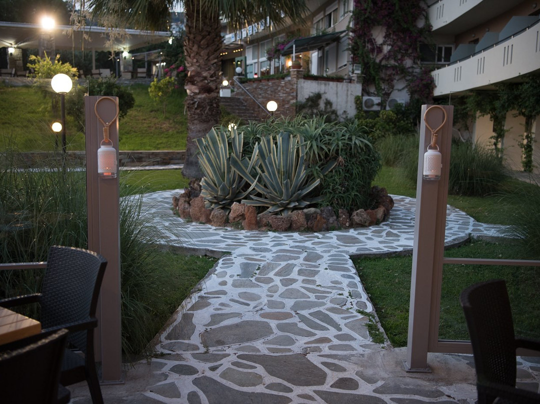 Marmari Bay Hotel主图