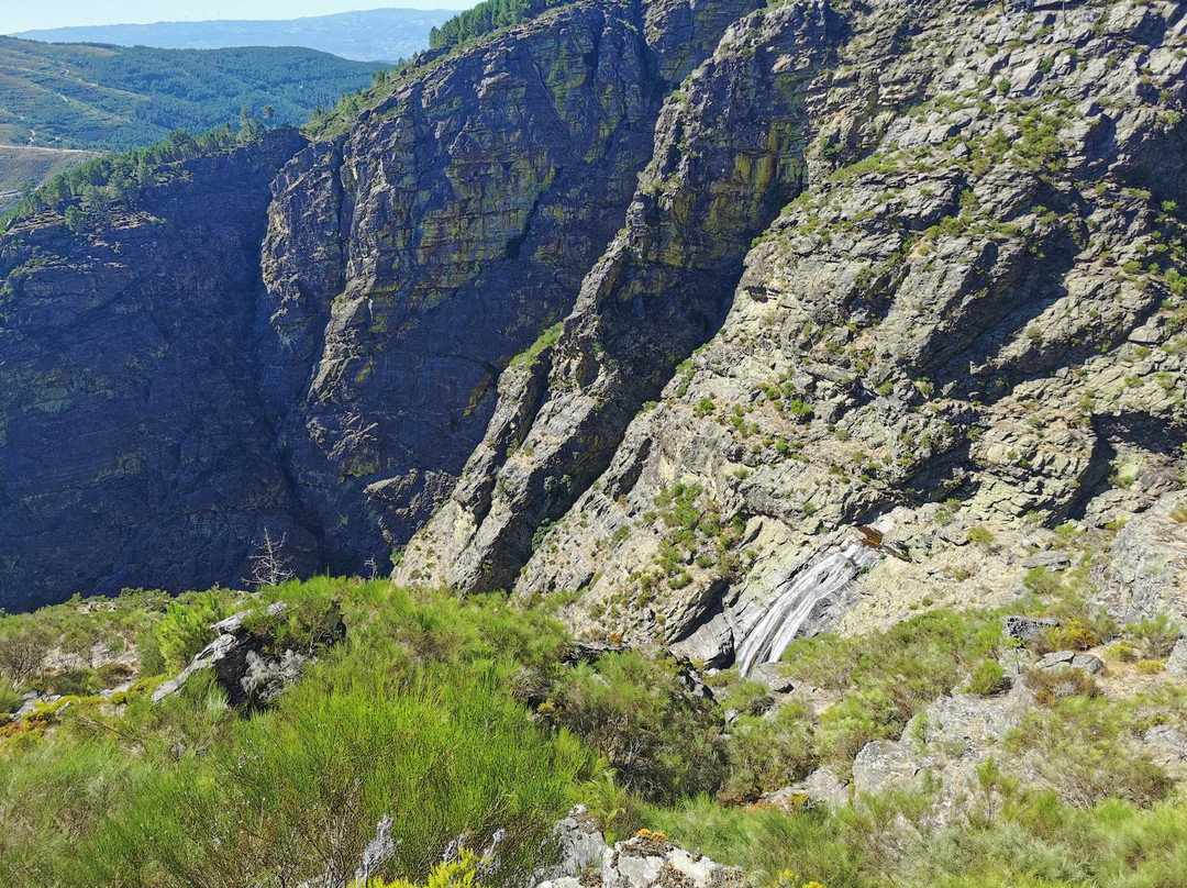 Cascata Fisgas Do Ermelo景点图片