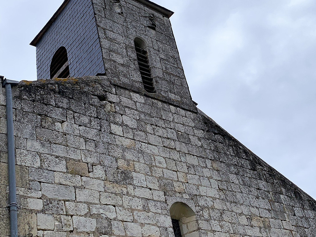 Eglise Saint-Jean de l'Habit-Guesnes必去景点