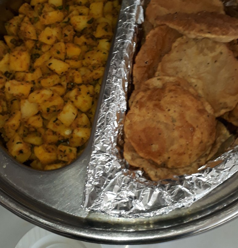 Hotel Crossroad主图