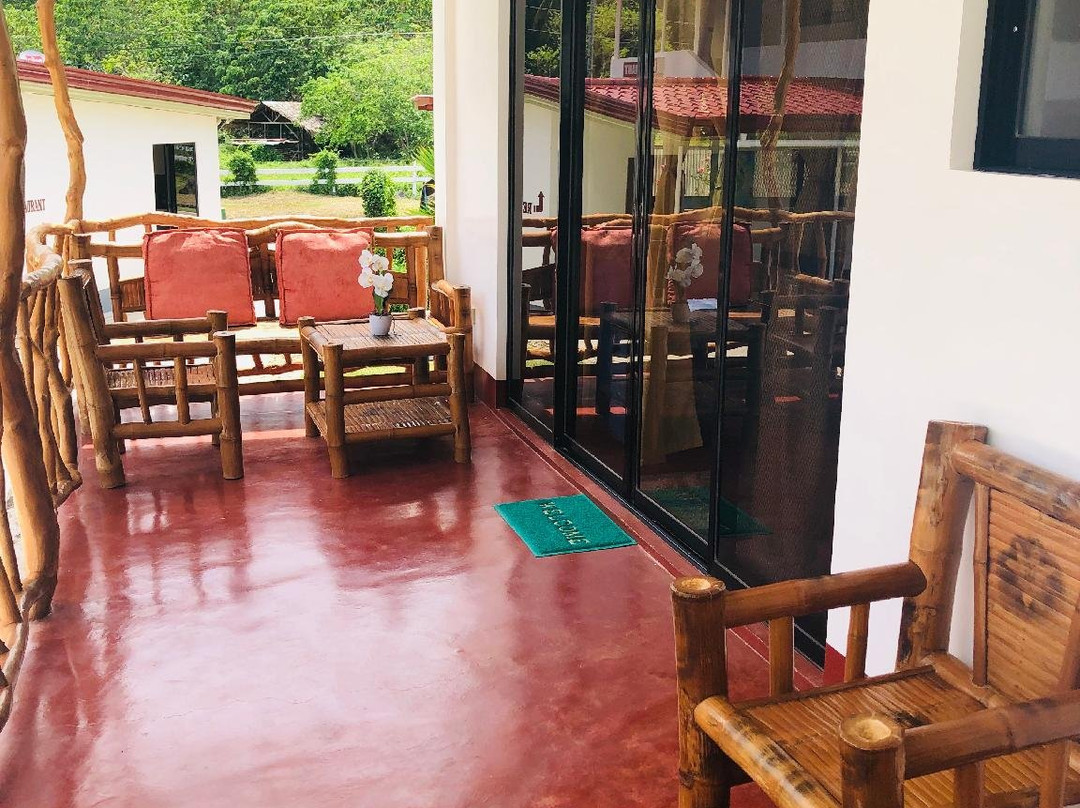 Tongatok Cliff Resort主图