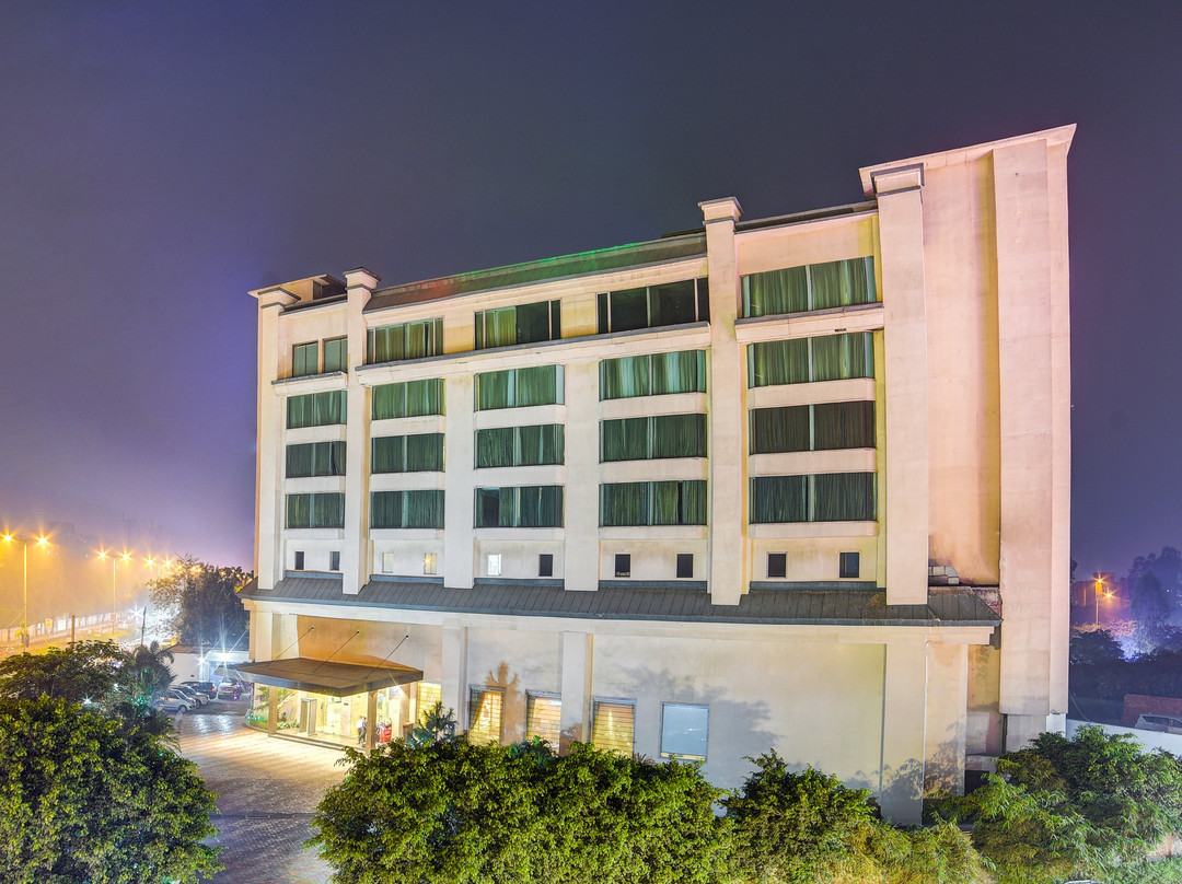 Ramada by Wyndham New Delhi Pitampura主图