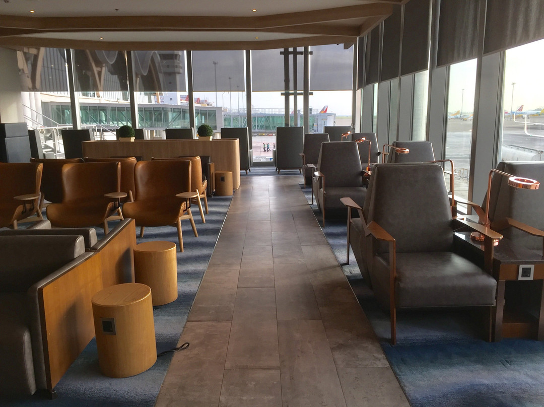 Plaza Premium Lounge (International Departures, Terminal 2)景点图片