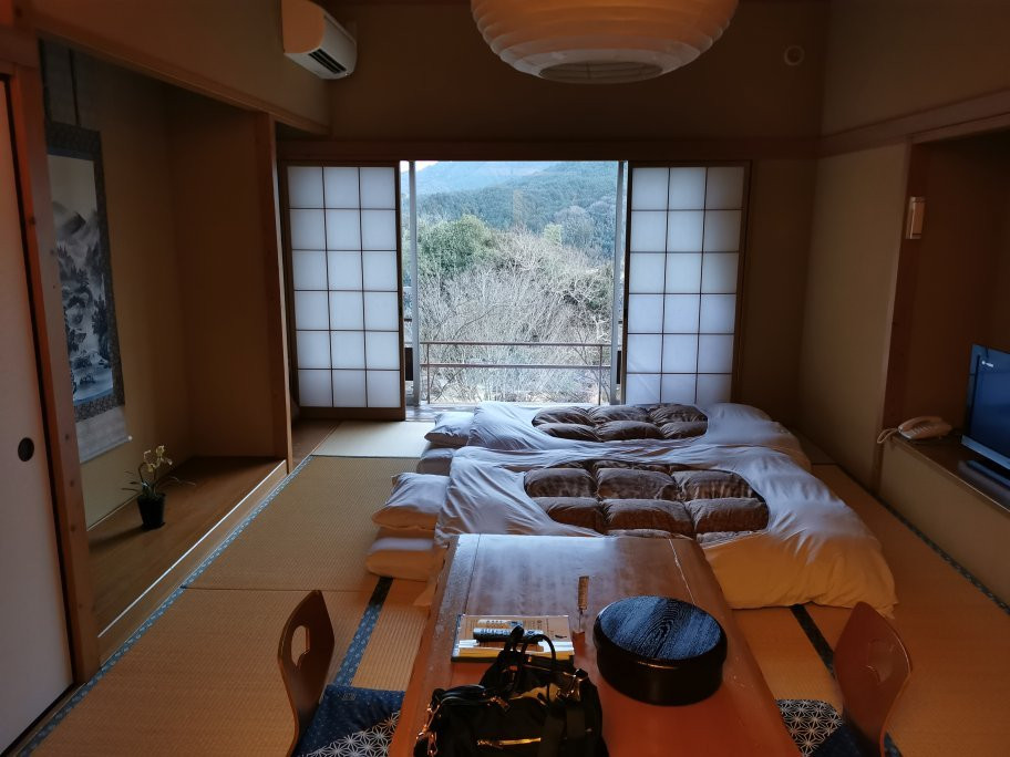 Tenjuku no Mori Keigetsu主图