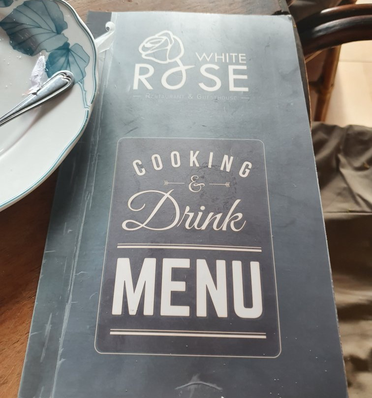 白色玫瑰旅馆主图