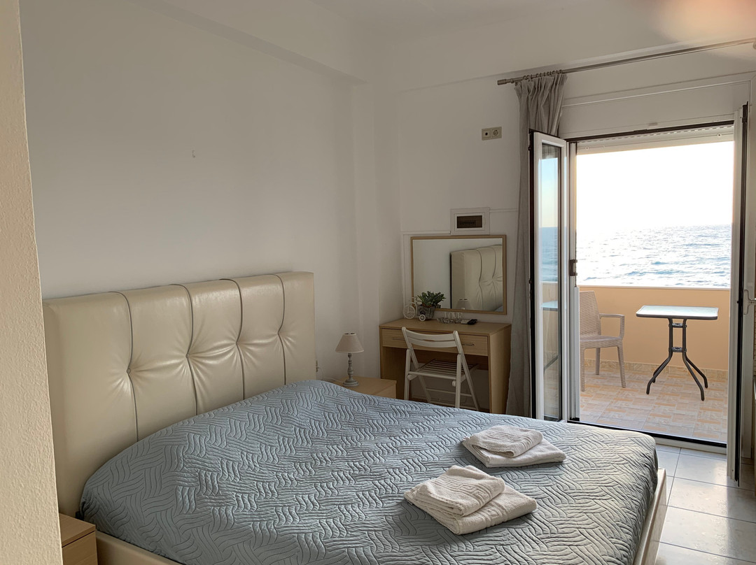 Pelini Rent Rooms主图