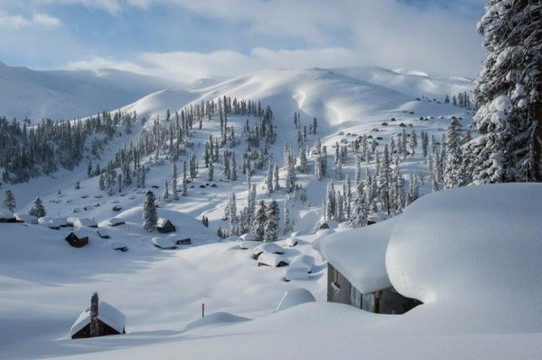 Hotel Bakhmaro主图