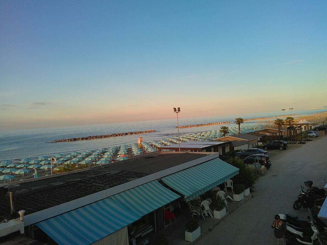 La Nella Beach Experience景点图片