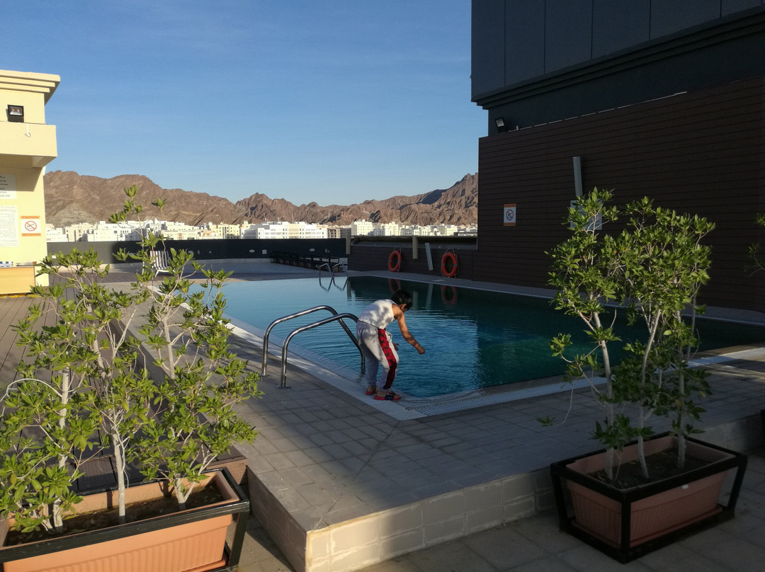 Golden Tulip Headington Ruwi主图