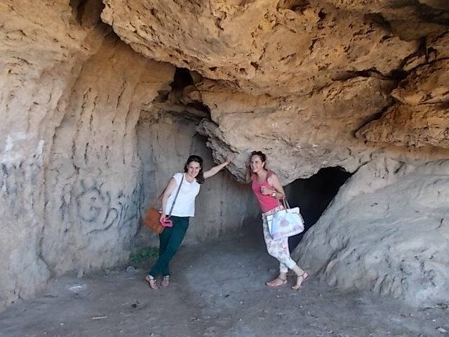 Cave Of Polyphemus景点图片