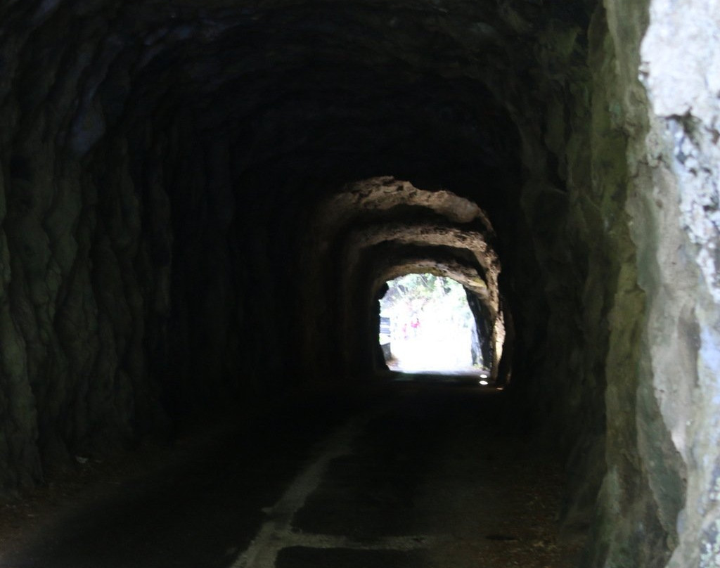 Fontaine de Serpentina-Santa-Maria-Poggio必去景点