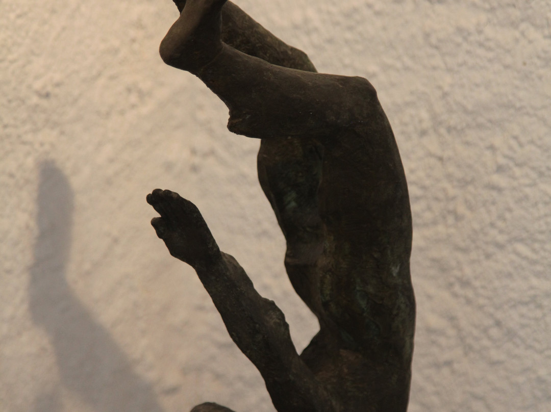 Museu d'Art Contemporani Vicente Aguilera Cerni-比拉法梅斯必去景点