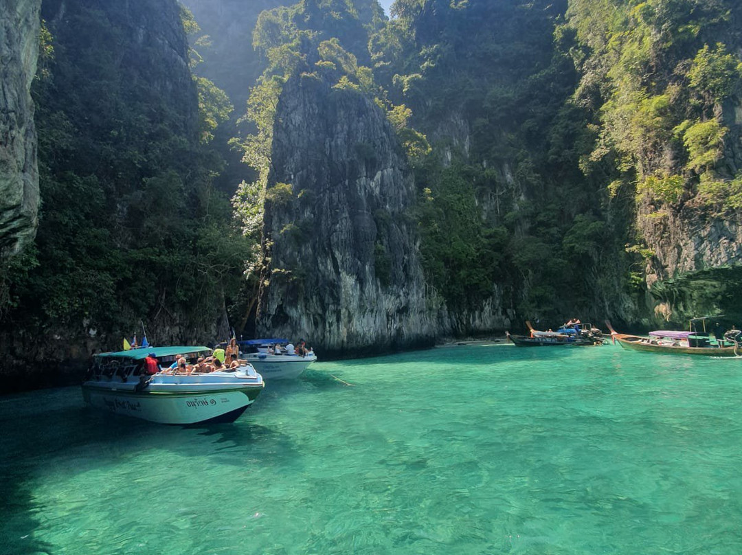 Rak Talay Travel景点图片