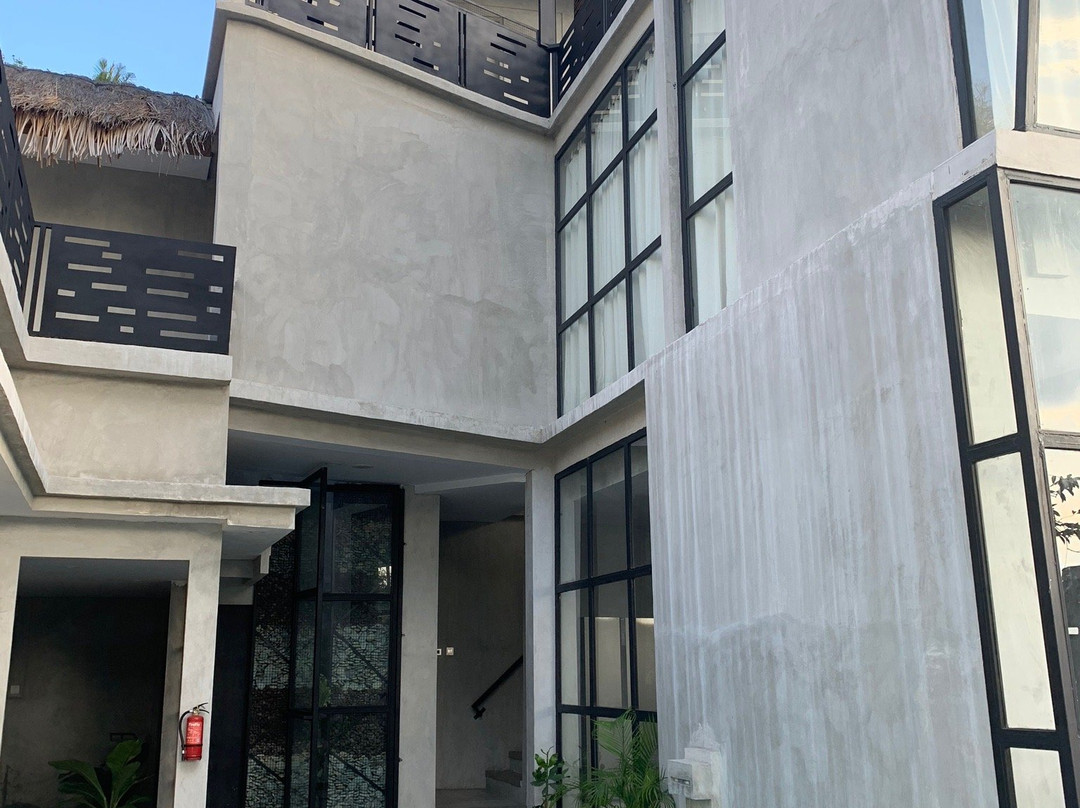 Flores Passport House主图