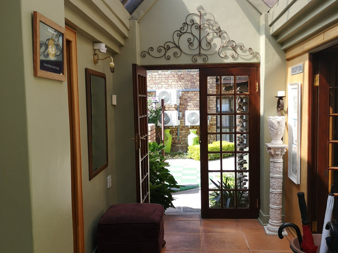 Dormio Manor Guest Lodge主图