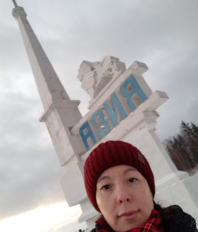 Obelisk Europe - Asia-Promysla必去景点