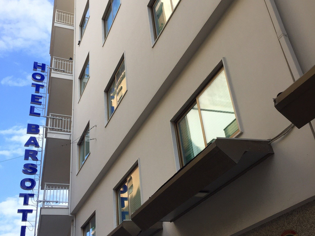 巴尔索缇酒店主图