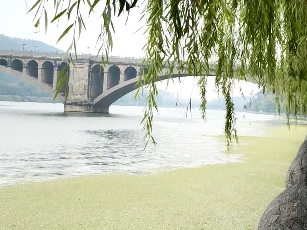 龙门桥-洛阳市必去景点