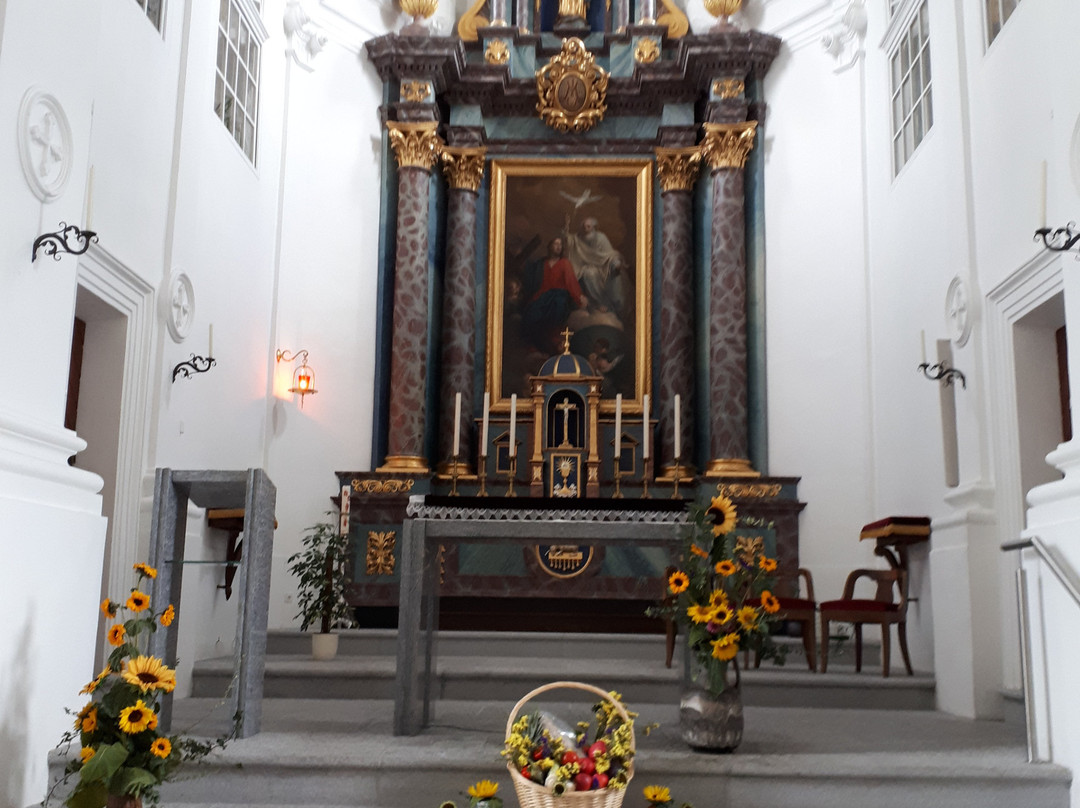 Kloster St. Ursula-布里格必去景点