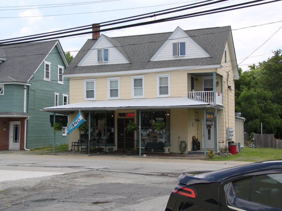 Rock Hall旅游景点-The Hickory Stick