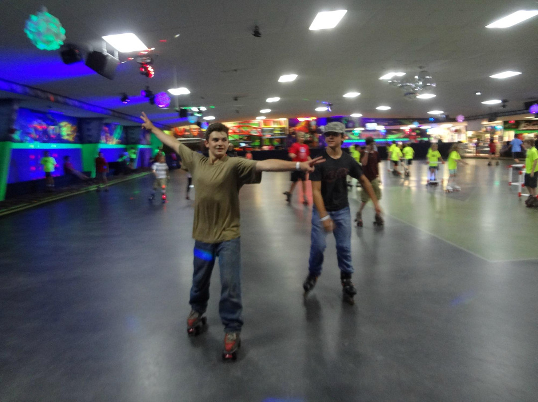 Sparkles Family Fun Centers Kennesaw