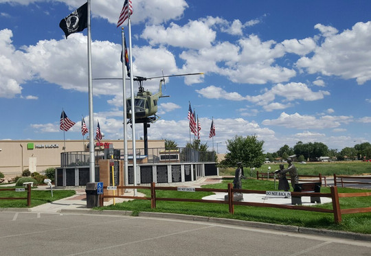 弗鲁塔旅游景点-Western Slope Vietnam War Memorial