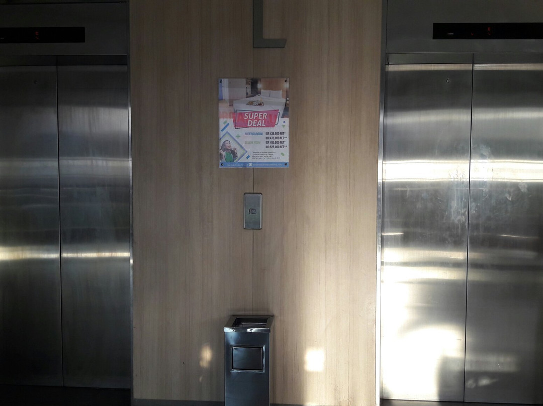 Hotel Citradream Bintaro主图