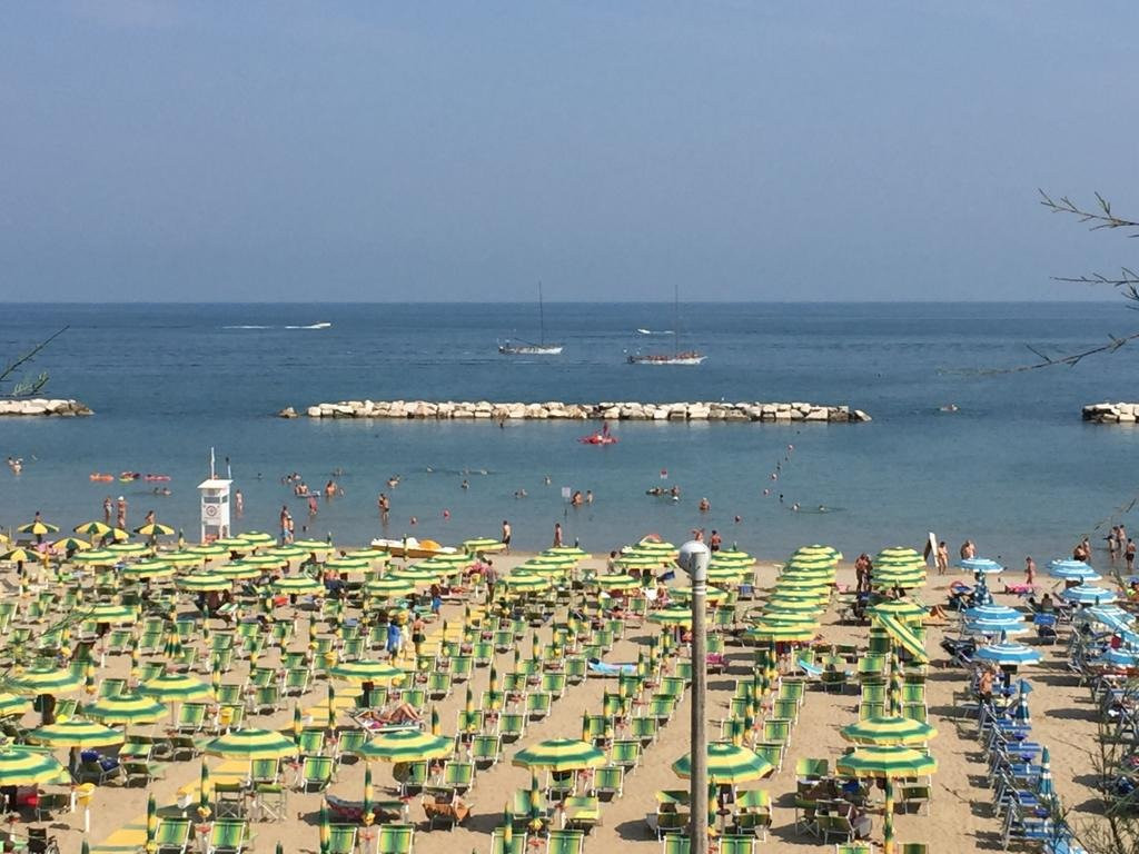 Hotel Strand Gabicce Mare主图