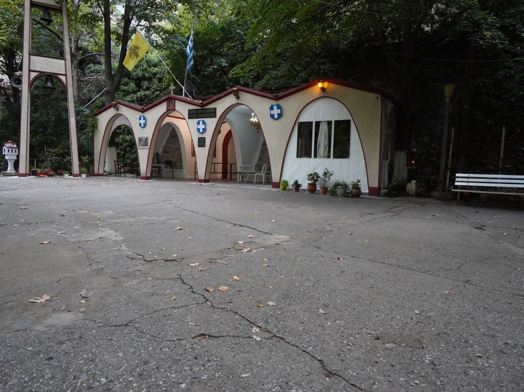 Church of Agia Paraskevi - Tempi-Tempi必去景点