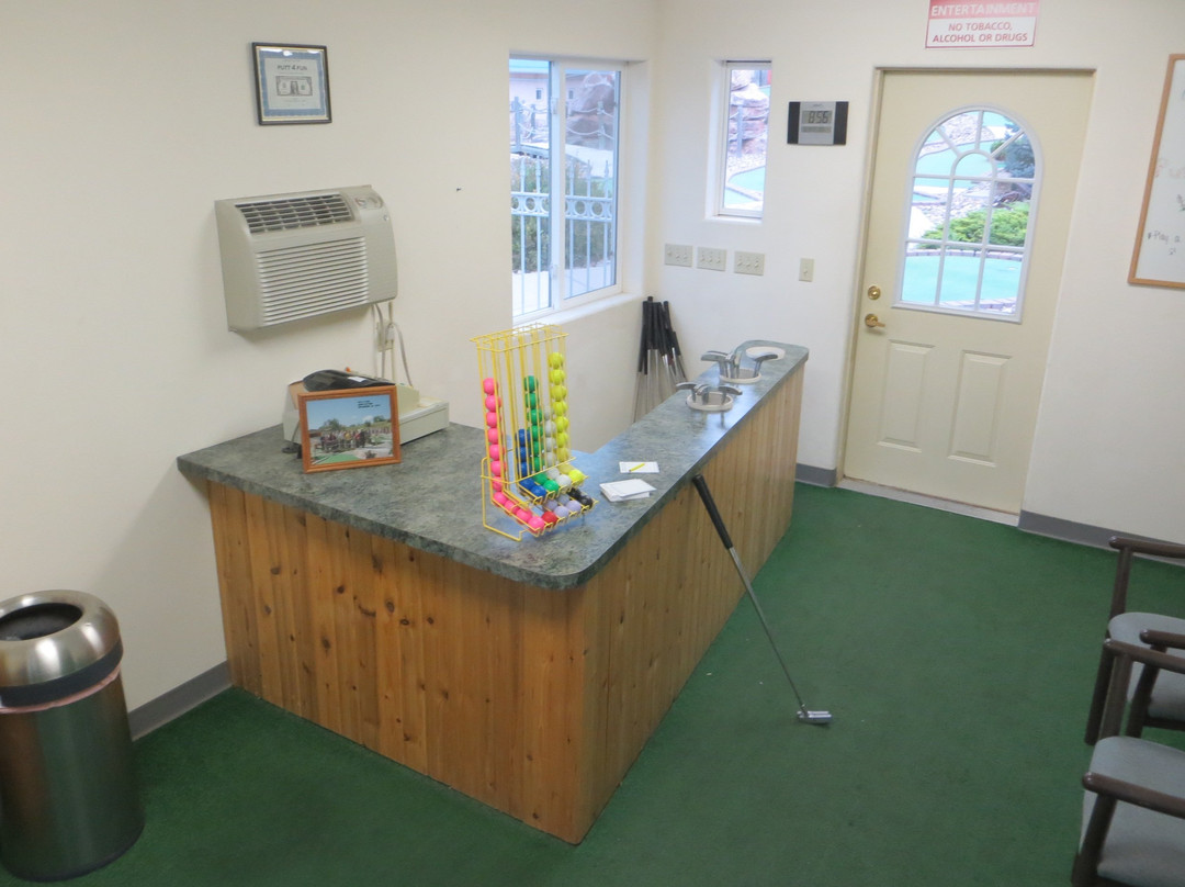 Hot Springs Hills Inn主图