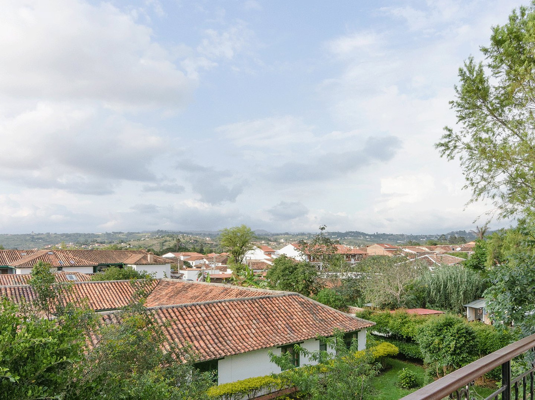 Fontana Plaza Hotel主图