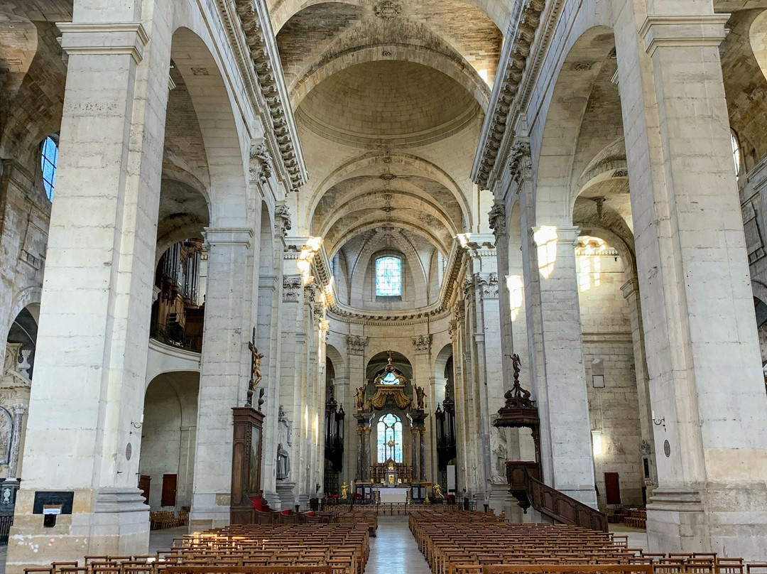 Collégiale Notre-Dame景点图片