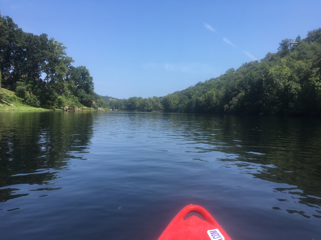 Kayak Branson景点图片