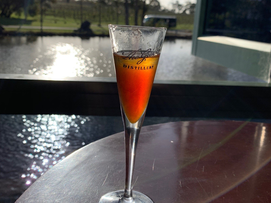 Cheers Scenic & Winery Tours景点图片