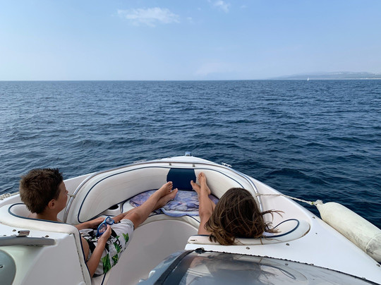 I.O.E Marina-埃斯特波纳必去景点